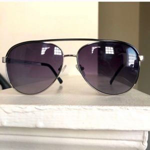 Guess Aviator Sunglasses!